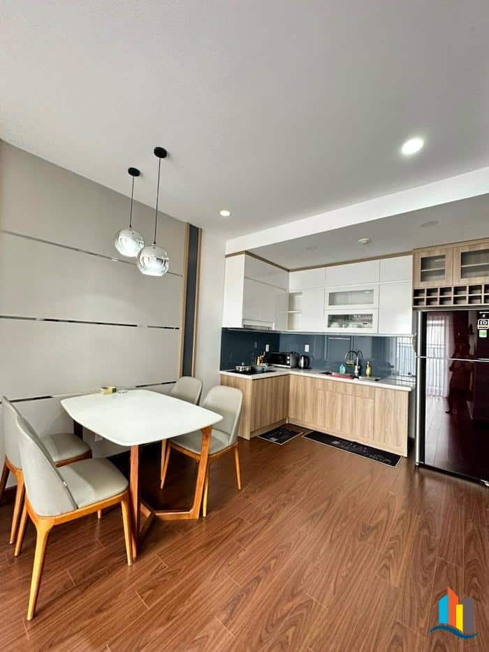 Cho thuê căn 2 PN Sunrise City View, Quận 7, tầng cao